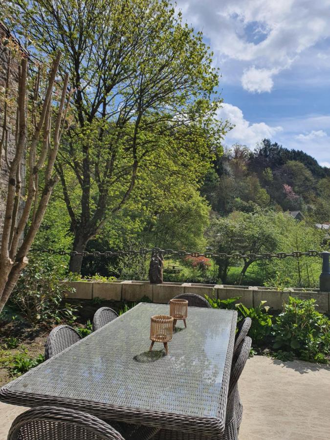 Les Bords De Rance Villa Dinan Exterior foto