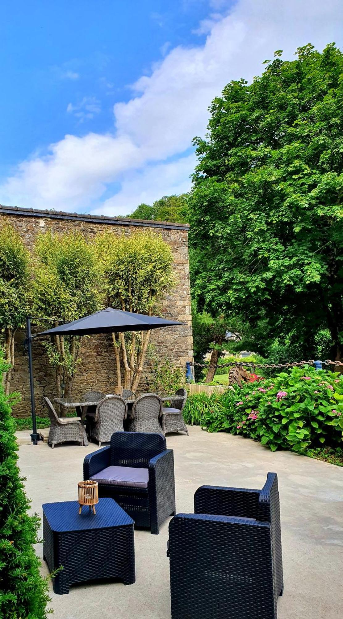 Les Bords De Rance Villa Dinan Exterior foto